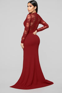 Deep-V Sexy Slit Mermard Evening Dress with Lace Sleeves